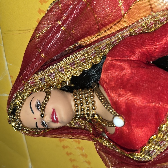Barbie Expressions of India Doll in Red and Gold - Picture 5 of 9